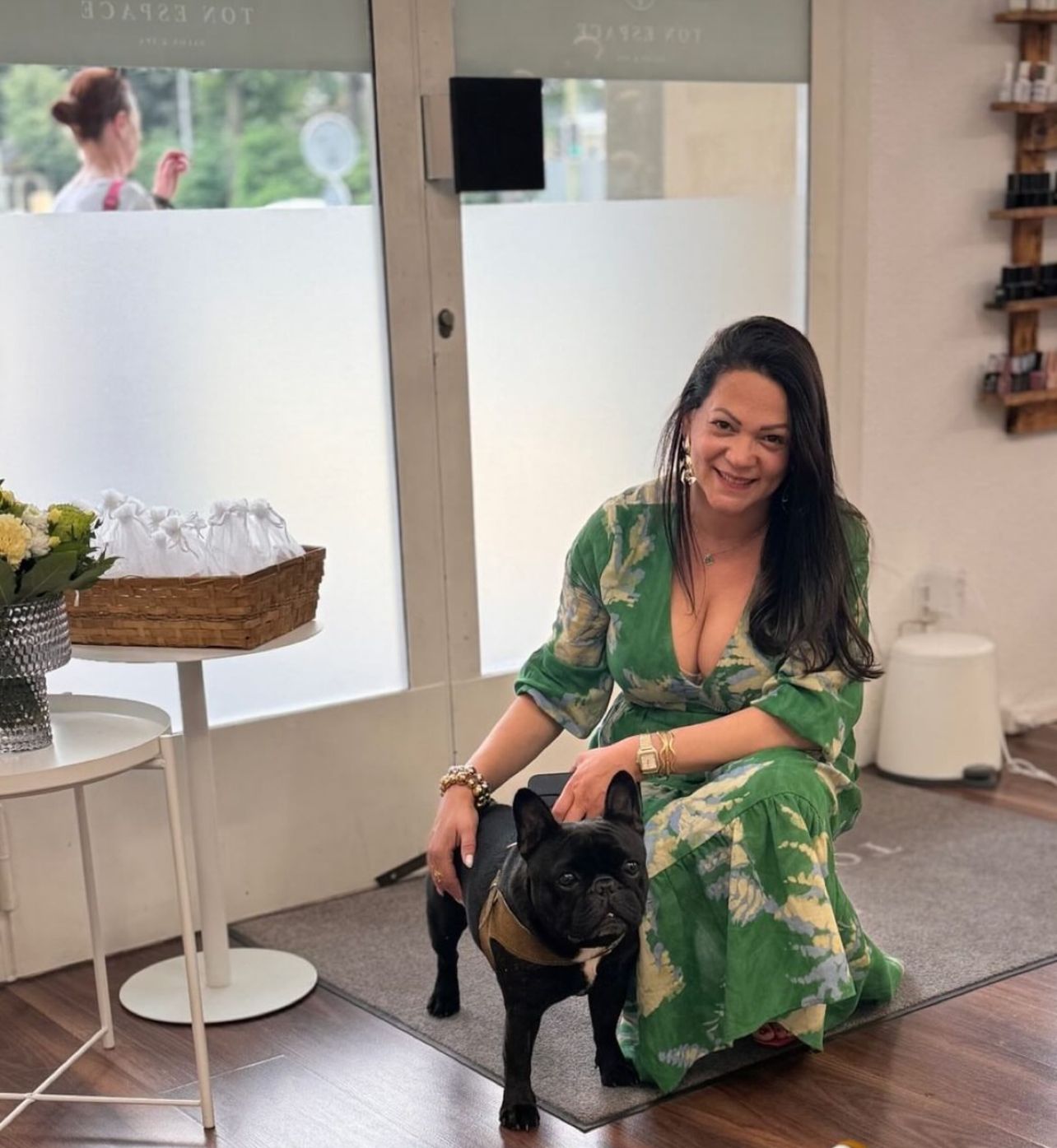 Fabiana Lima – Inhaberin und Expertin für Nageldesign im TON ESPACE Luzern